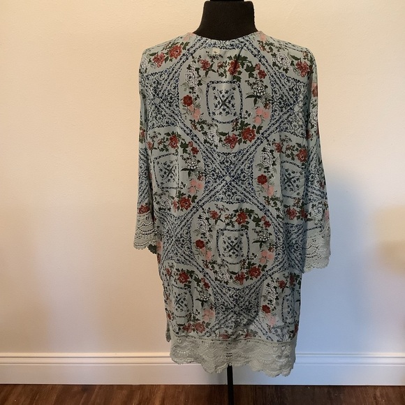 Mason & Belle Women’s med blue floral lace‎ trim bohemian festival hippie kimono - Picture 9 of 9